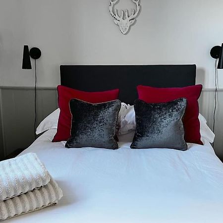 The Old School House Retreat Apartment Tibberton  Екстериор снимка